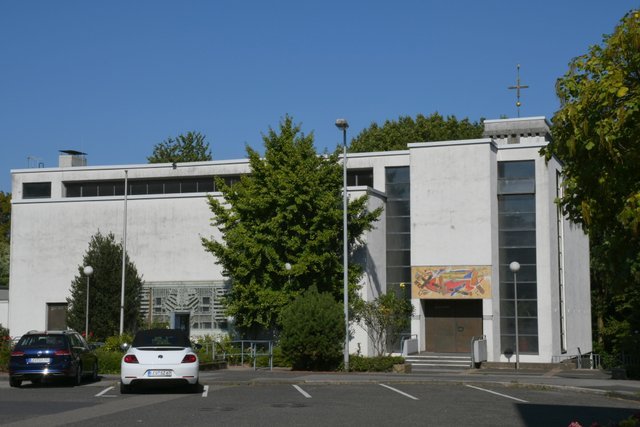 Katholische Kirche St Matthias Leverkusen Mathildenhof