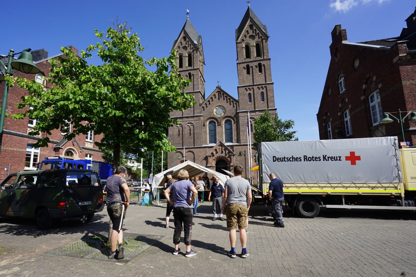 Hilfsaktion Schlebusch (c) Kathrin Becker